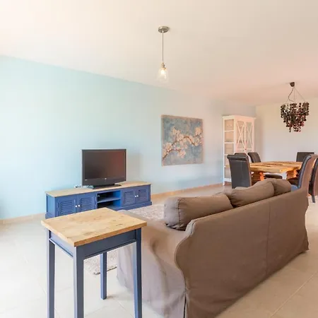 Oceano Villa Antigua